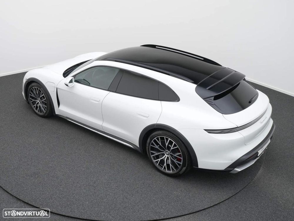 Porsche Taycan 4S Sport bateria Performance Plus — fotografia 17