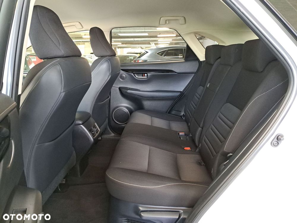 Lexus NX 200t Elite AWD - 13