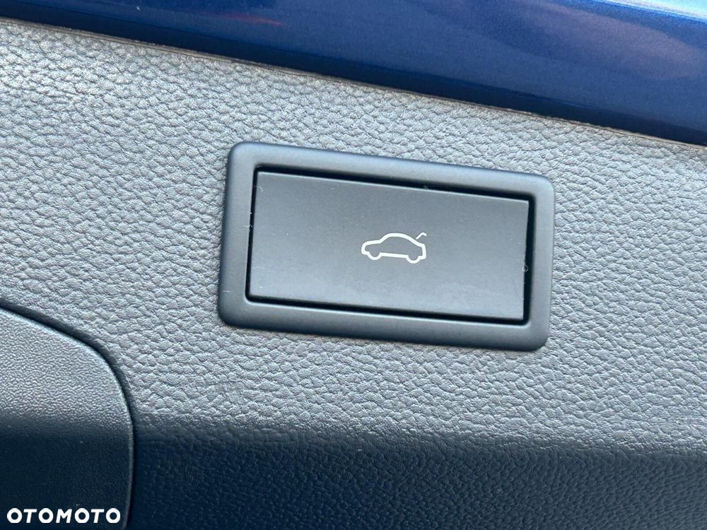 Skoda Superb 2.0 TDI SCR L&K DSG - 12