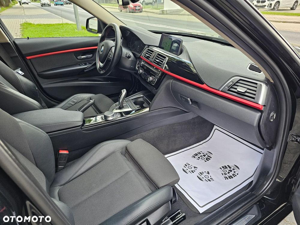 BMW Seria 3 318d Sport Line - 22