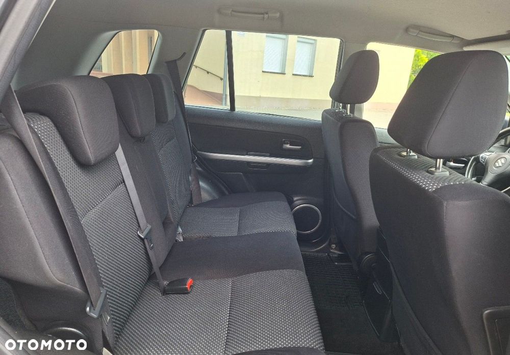 Suzuki Grand Vitara - 16