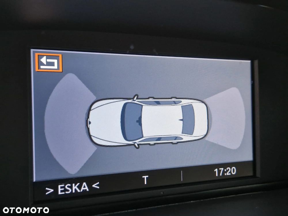 BMW Seria 5 - 35