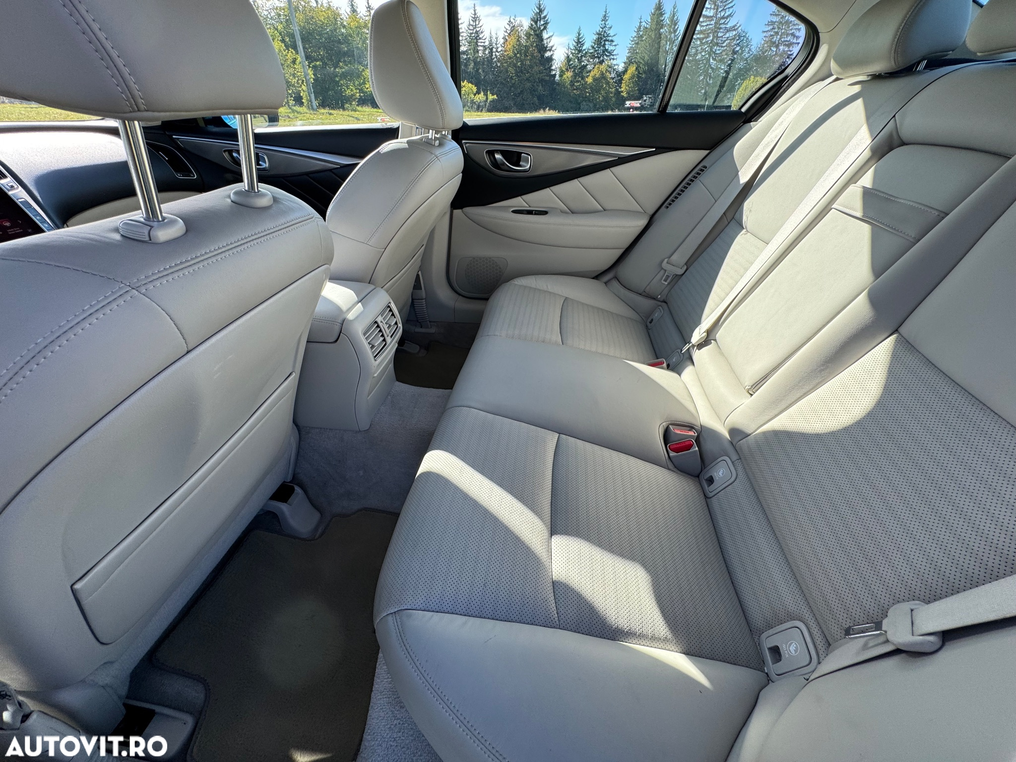 Infiniti Q50 Q50S Hybrid AWD Sport Tech - 13