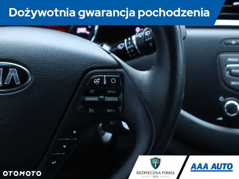 Kia Ceed - 21