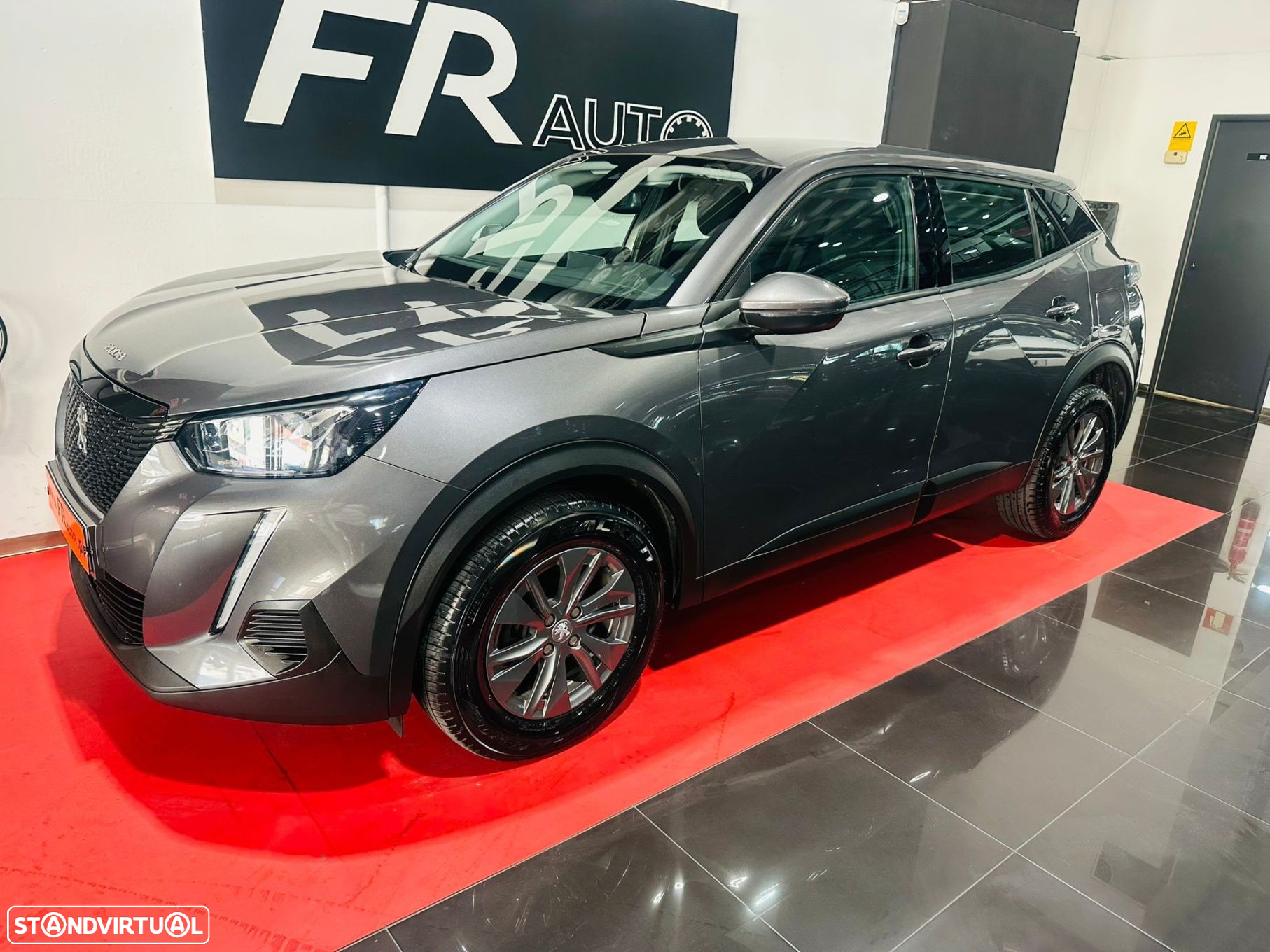 Peugeot 2008 1.2 PureTech Active - 3