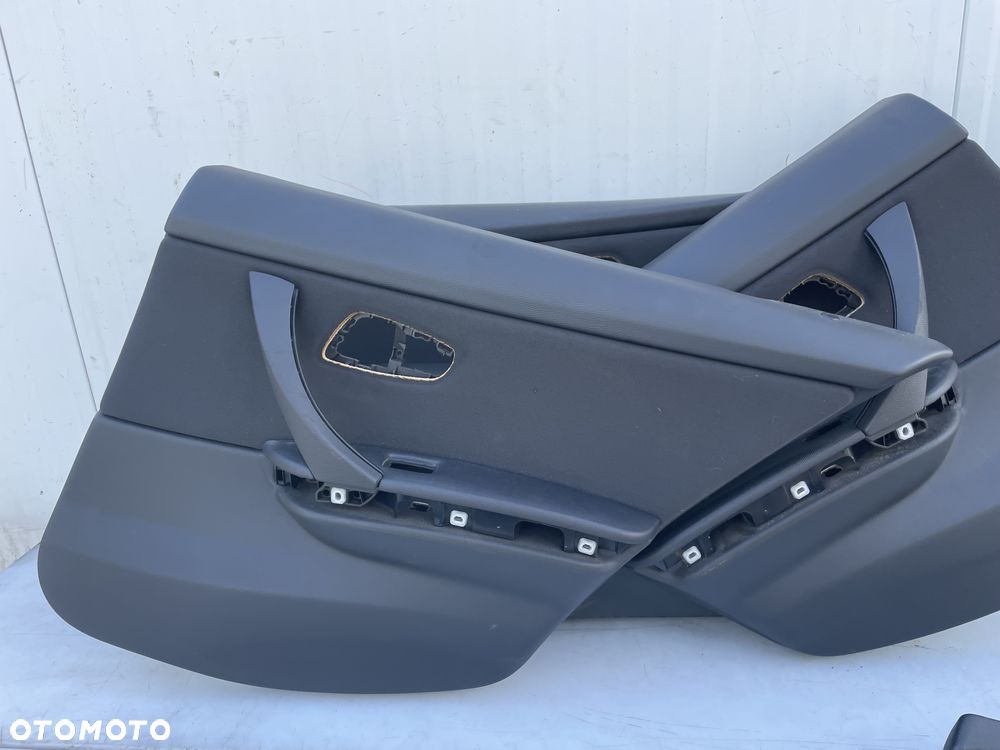 BOCZKI TAPICERKA DRZWI BMW SERIA 3 E90 SEDAN - 2