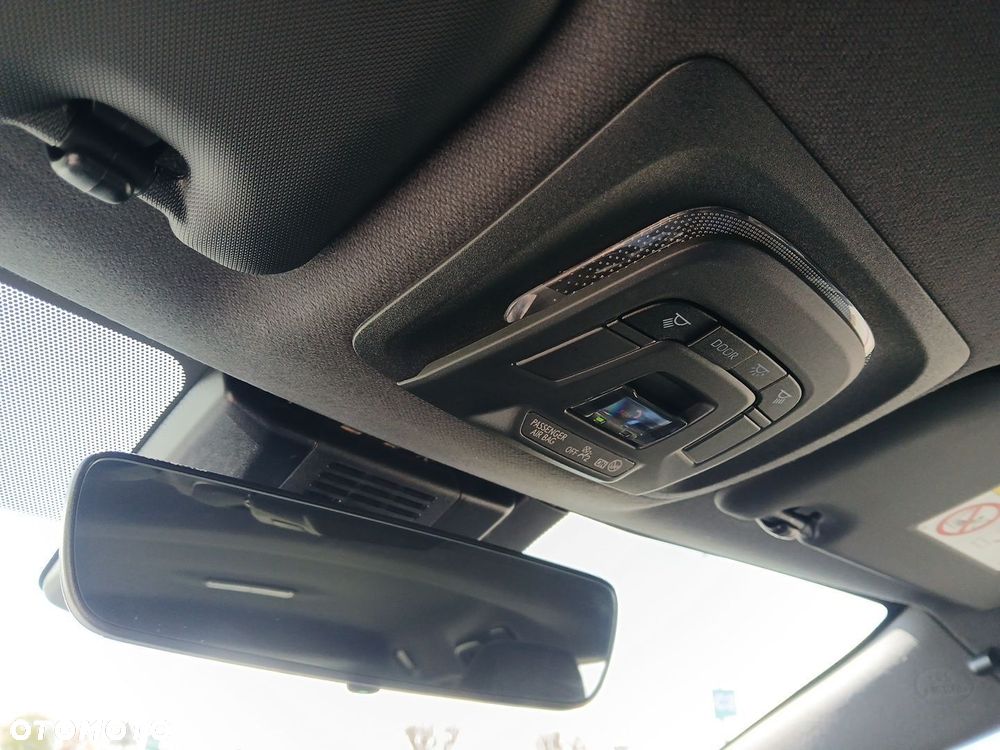 Toyota Corolla 2.0 Hybrid Comfort - 38