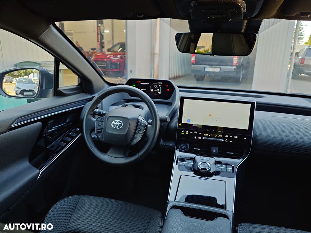 Toyota BZ4X 160 KW AWD (4x4) Luxury - 23