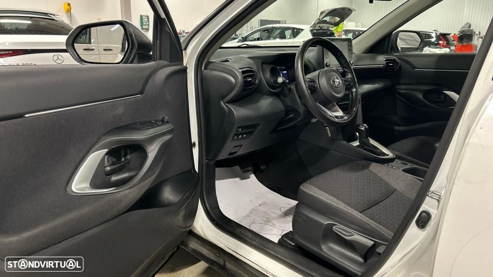 Toyota Yaris Cross - 5