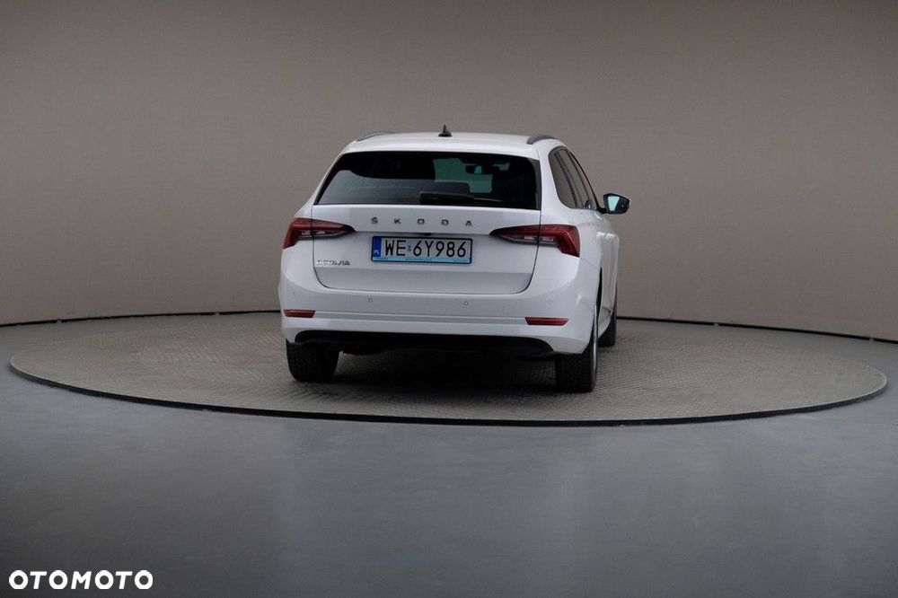 Skoda Octavia - 5