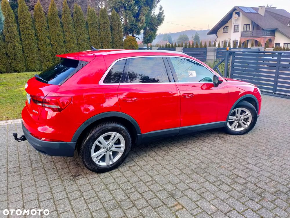 Audi Q3 - 18