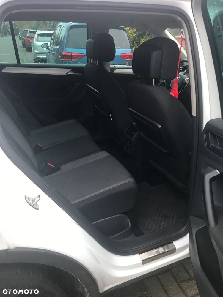Volkswagen Tiguan 1.5 TSI EVO Comfortline DSG - 9