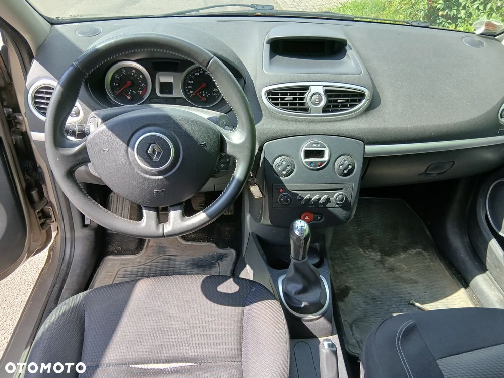 Renault Clio 1.2 TCE Authentique - 7
