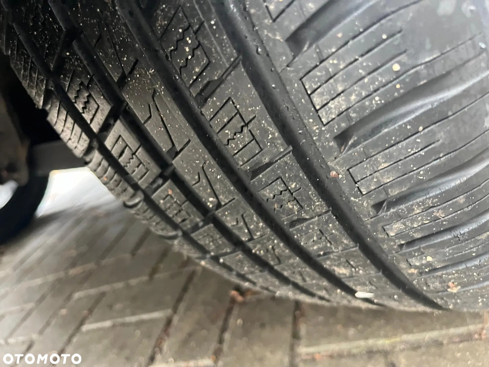 alu felgi r-design 18 volvo xc60 opony 235/60/18  5x108 - 5