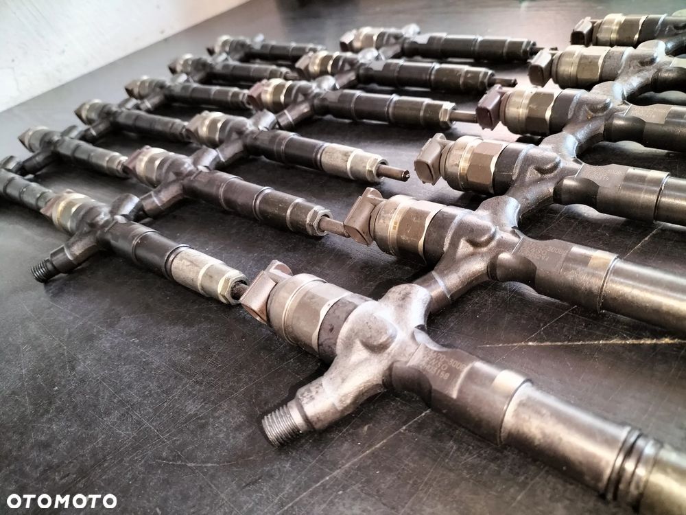 WTRYSKIWACZ DENSO 23670-30080 Toyota HURT - 2