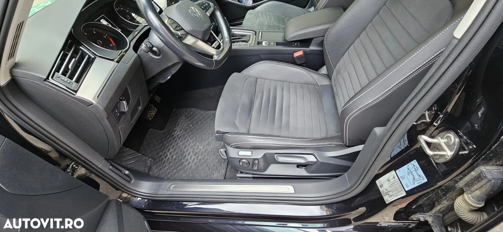 Volkswagen Passat 2.0 TDI DSG 4Mot Highline - 13