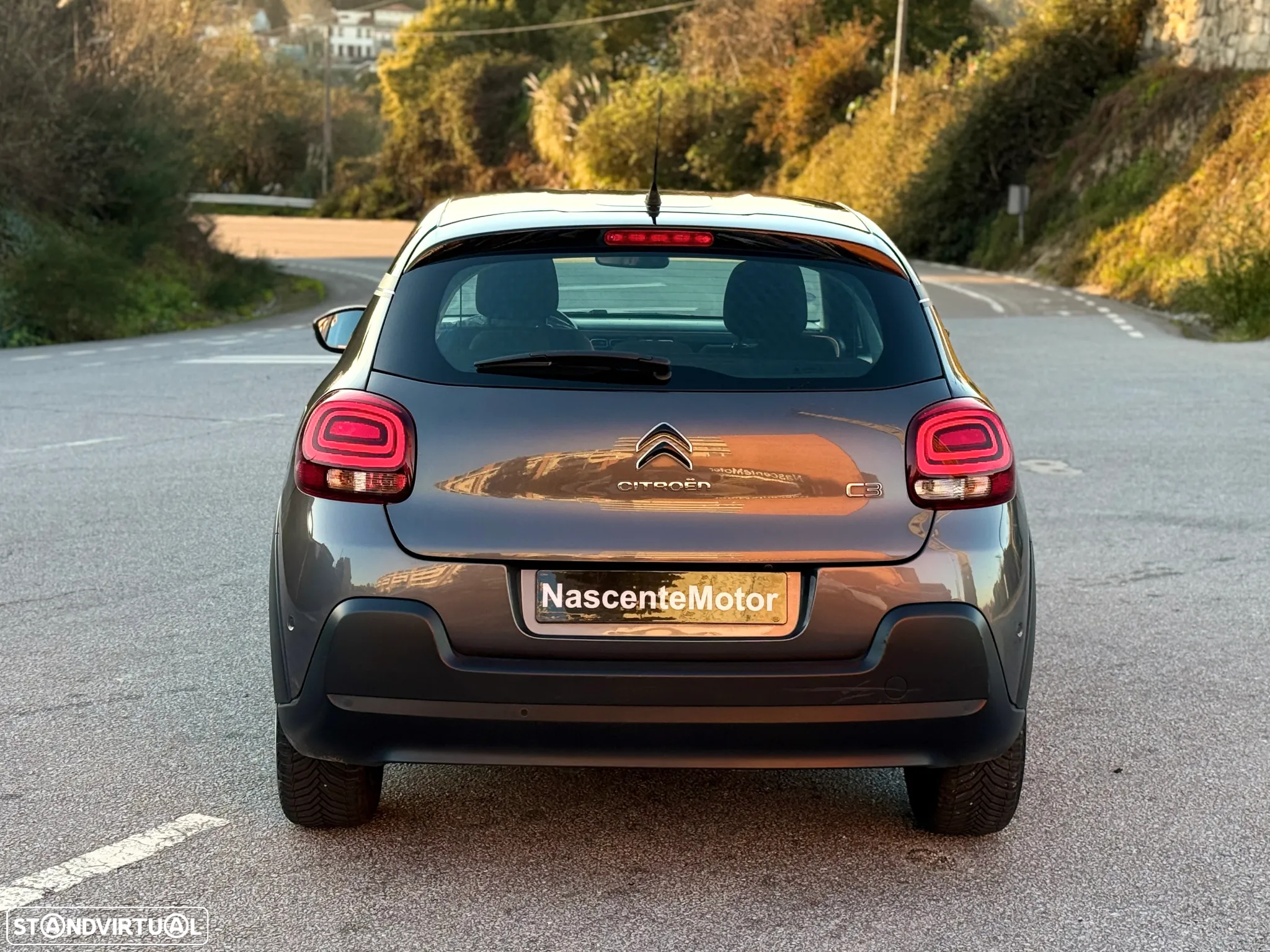 Citroën C3 1.2 PureTech Shine - 13