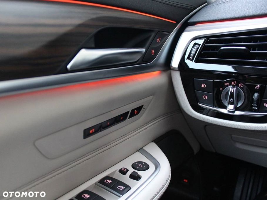 BMW 6GT 630d xDrive Luxury Line - 30