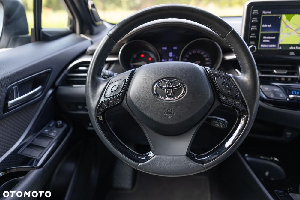 Toyota C-HR 2.0 Hybrid Executive - 13