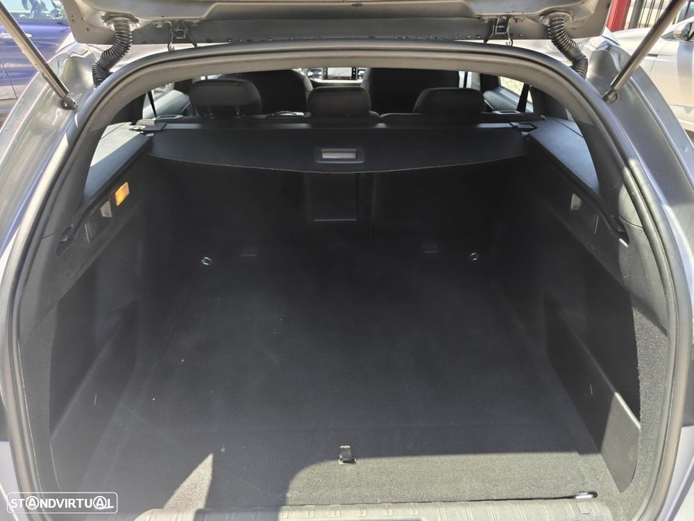 Peugeot 308 SW 1.5 BlueHDi GT EAT8 - 10