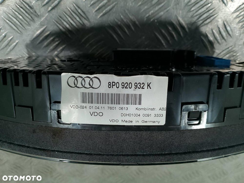 LICZNIK AUDI A3 8P 8P0920932K 1.9 TDI - 5