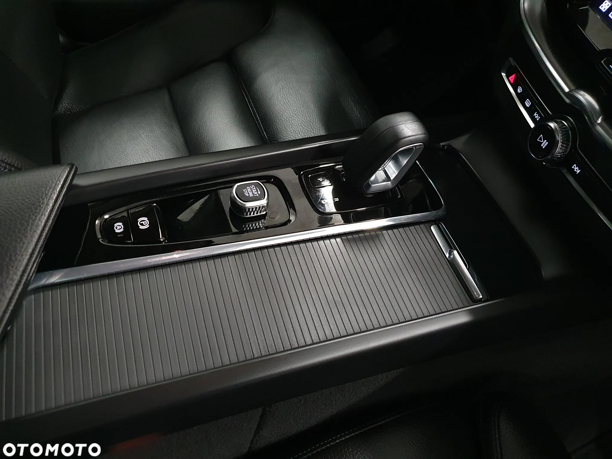 Volvo XC 60 B4 D Geartronic Inscription - 19