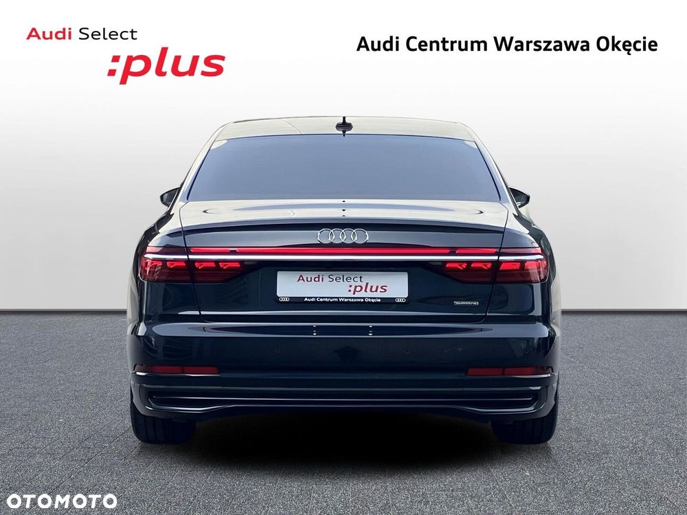 Audi A8 - 7