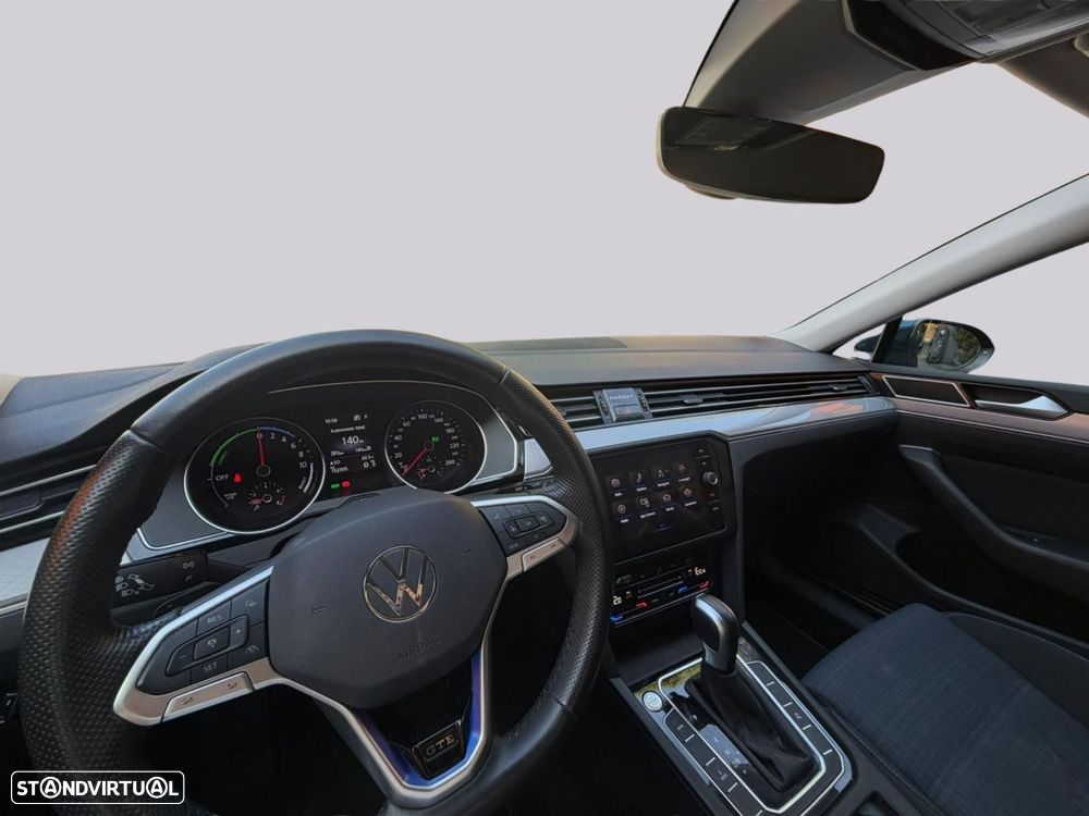 VW Passat - 19