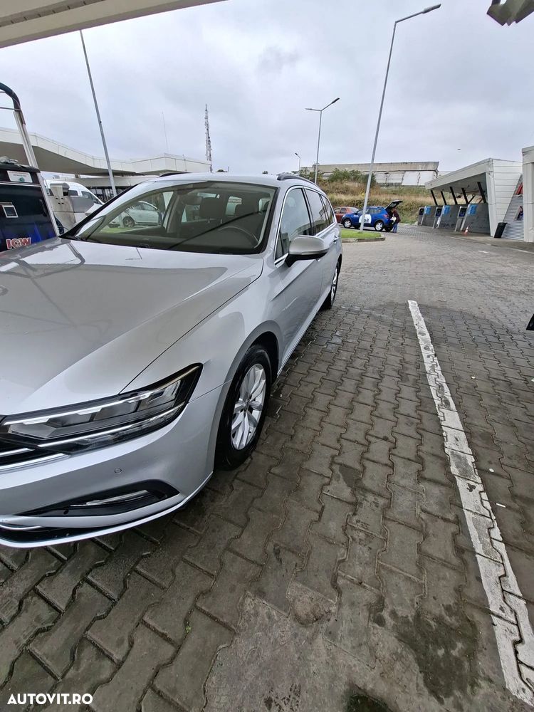 Volkswagen Passat - 9