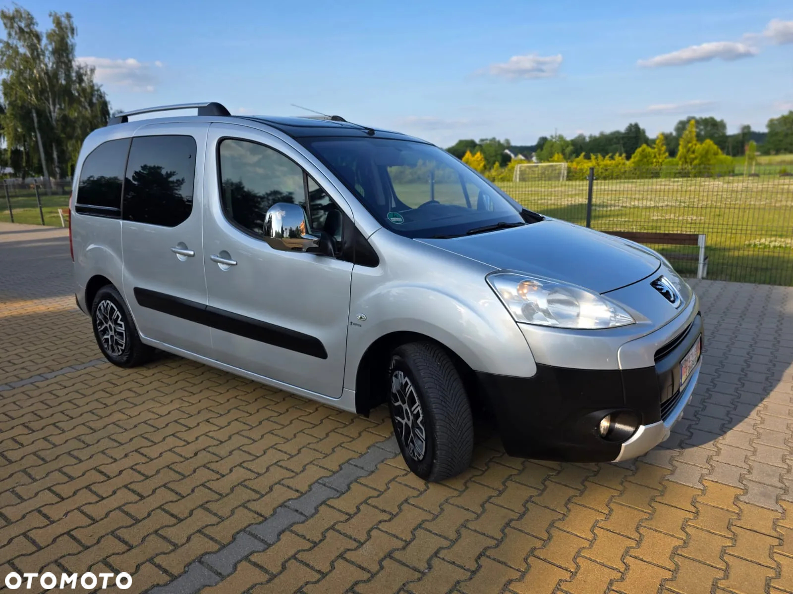 Peugeot Partner Tepee HDi FAP 110 Family - 4