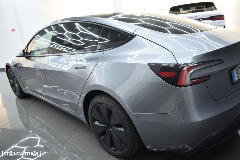 Tesla Model 3 Tração Traseira - 2