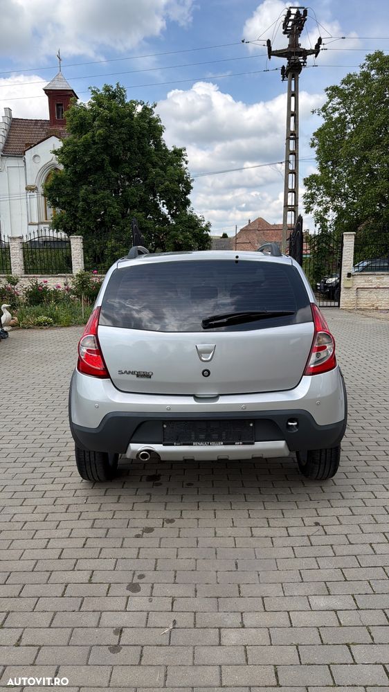 Dacia Sandero Stepway - 10