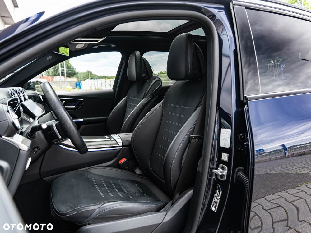 Mercedes-Benz GLC 220 d 4Matic 9G-TRONIC Edition AMG Line - 24