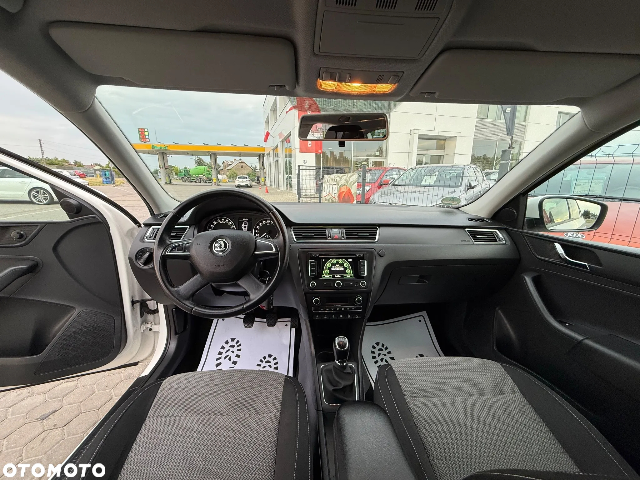 Skoda RAPID 1.6 TDI Ambition - 32