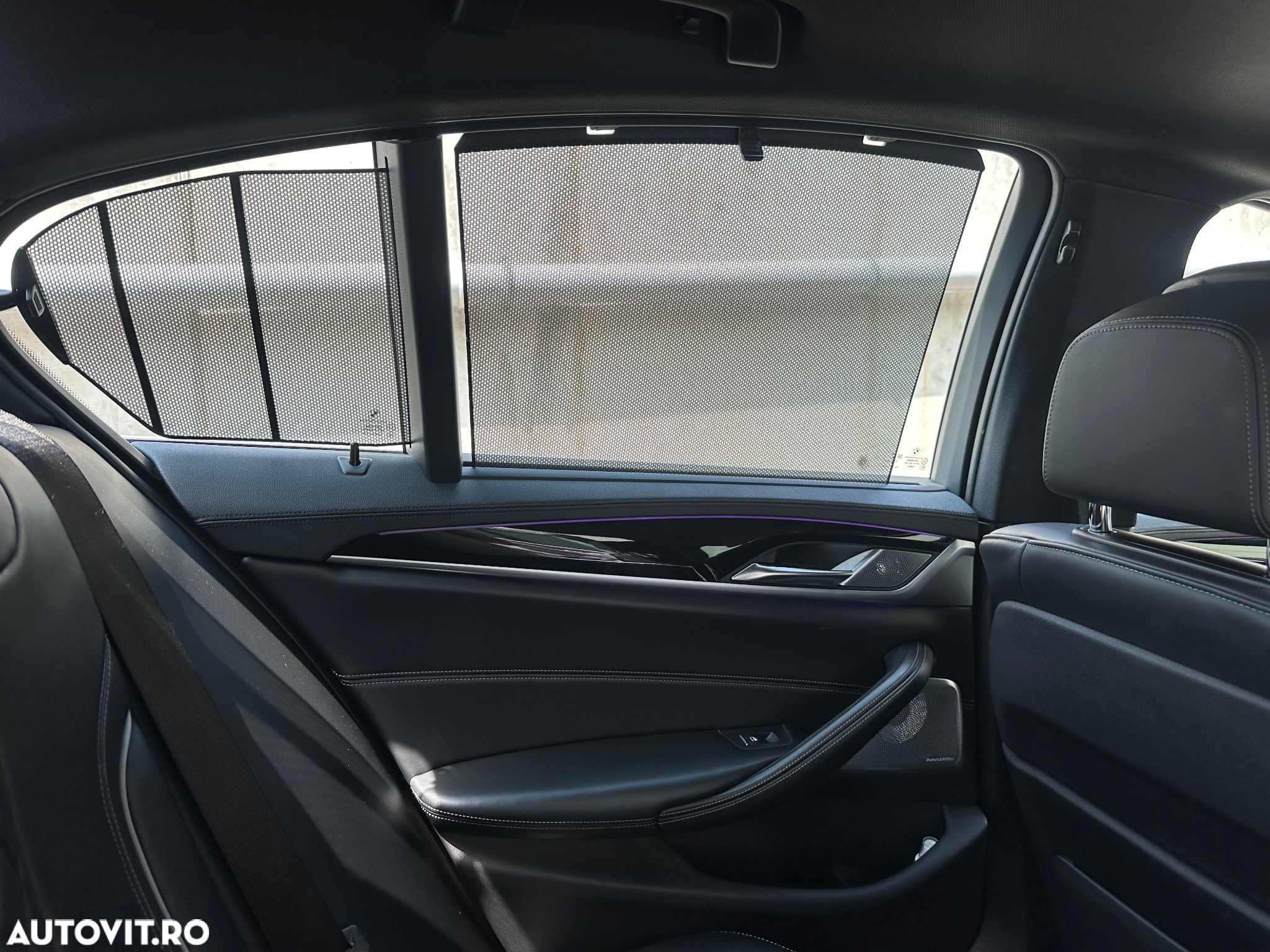 BMW Seria 5 520d AT - 12