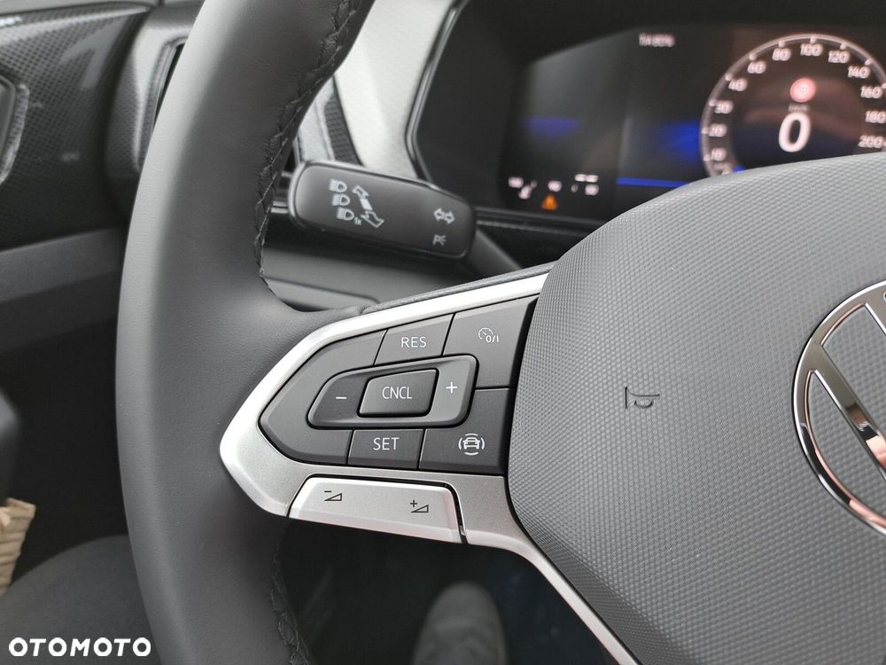 Volkswagen T-Cross 1.0 TSI Life Plus - 22