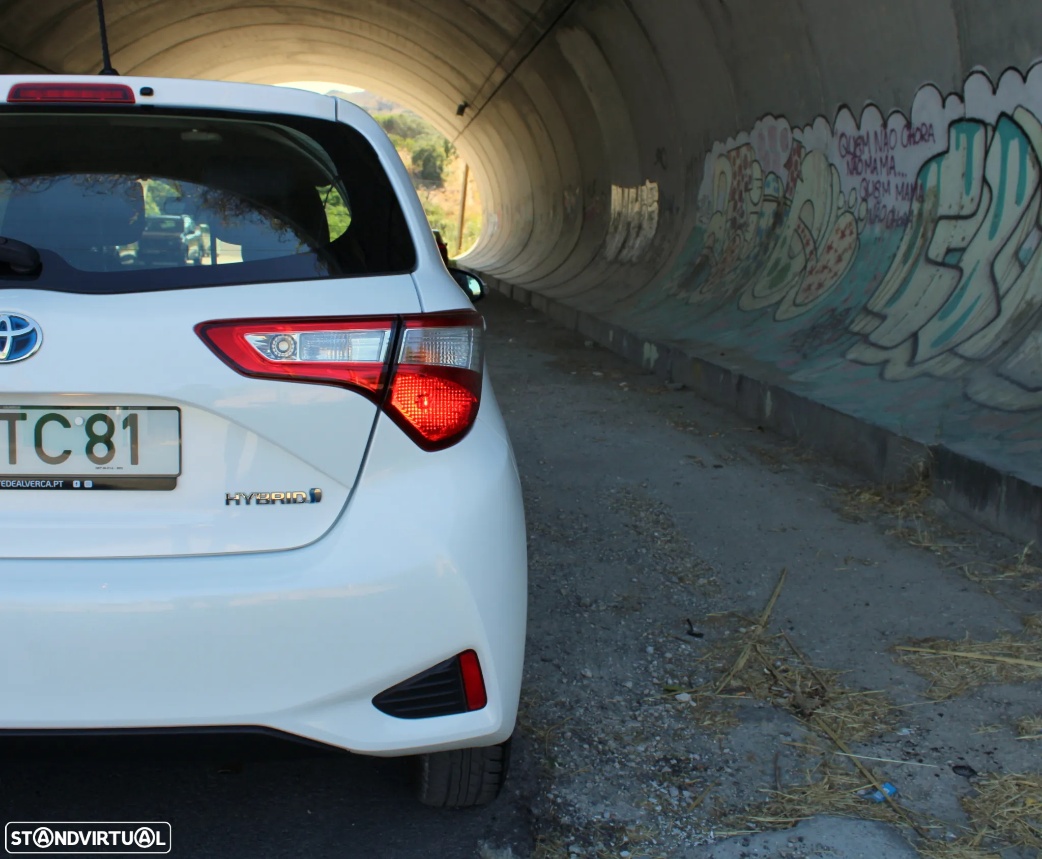 Toyota Yaris 1.5 HSD Comfort+P.Style - 33