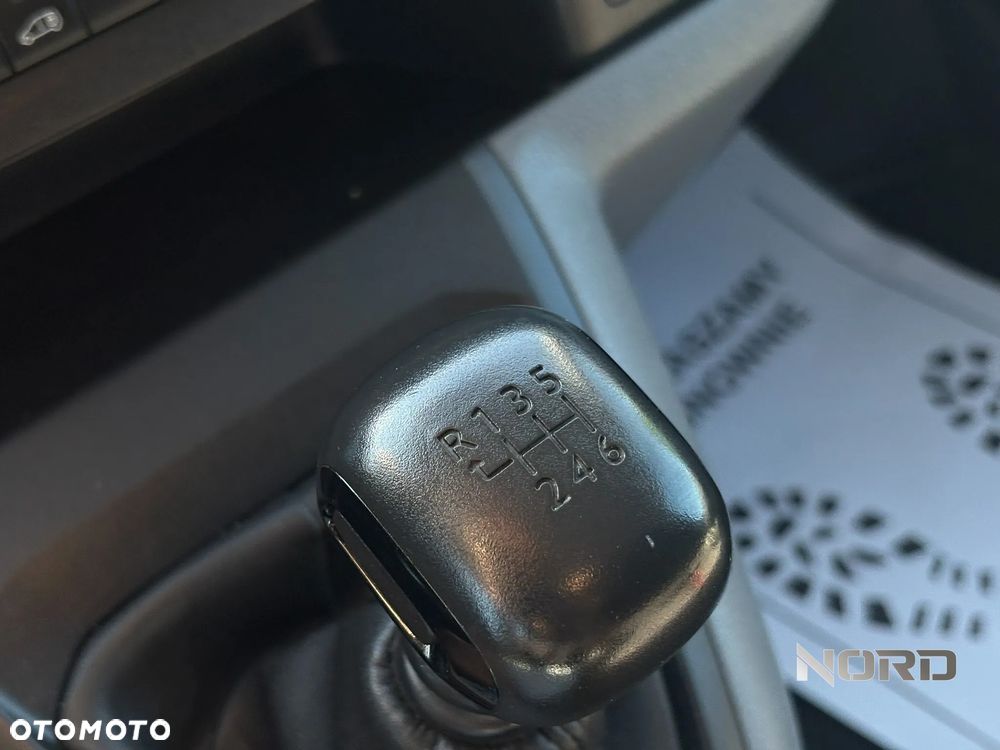 Peugeot Expert 2.0 Standard Premium - 12