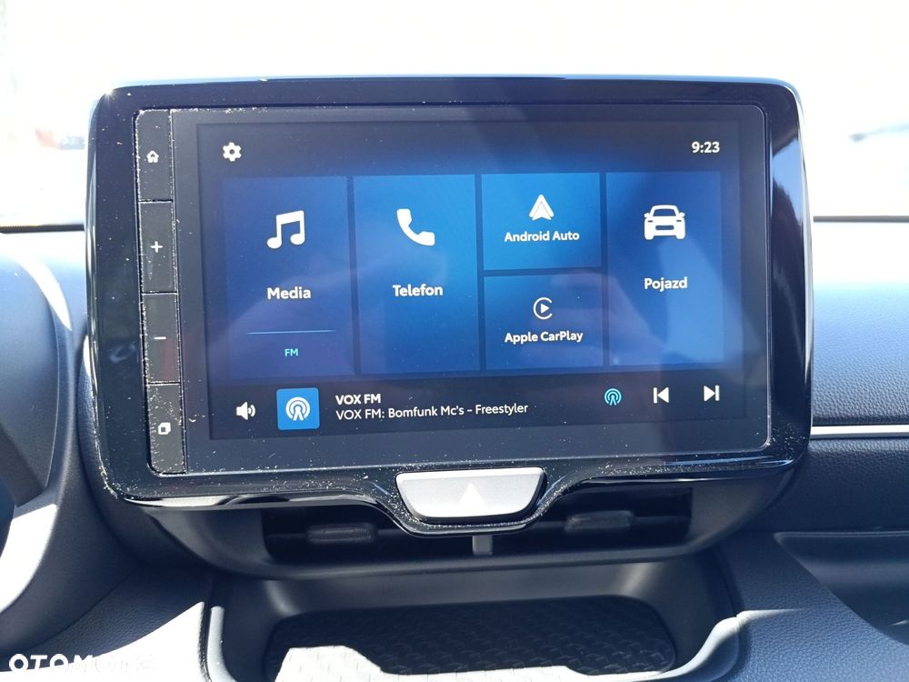 Toyota Yaris Hybrid 1.5 Style - 16