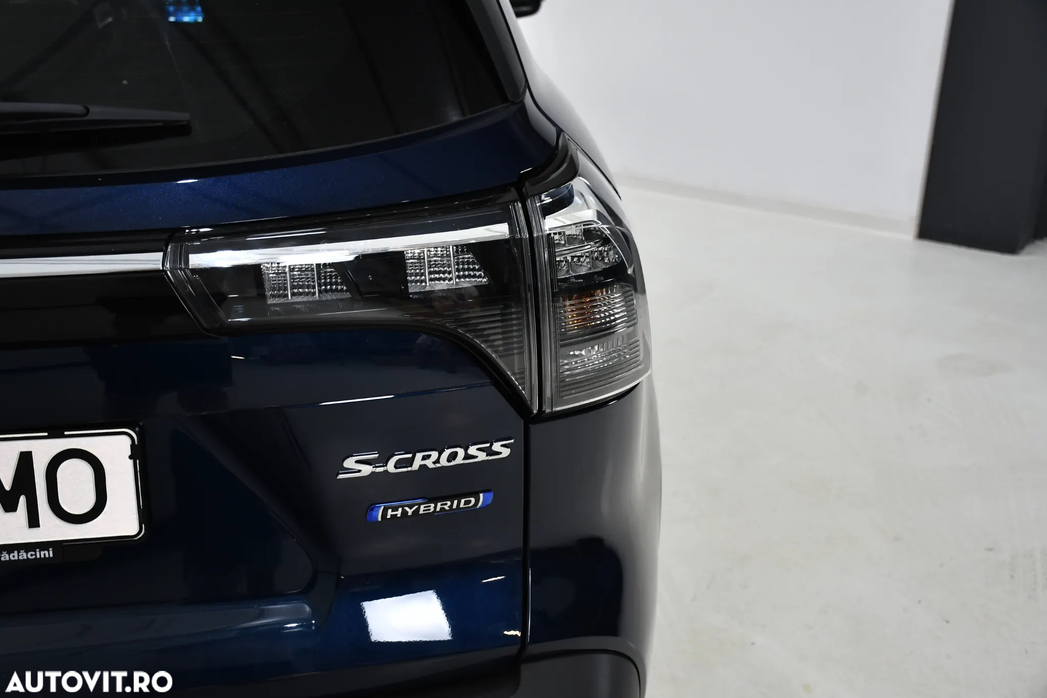 Suzuki SX4 S-Cross 1.5 AllGrip HEV Passion - 38
