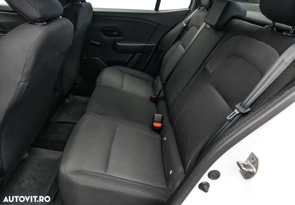 Dacia Logan TCe 90 MT6 Prestige - 16