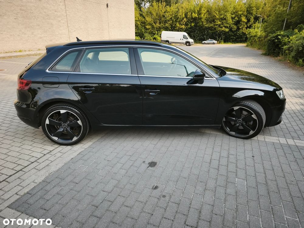 Audi A3 Sportback 2.0 TDI (clean diesel) quattro S tronic Ambiente - 14