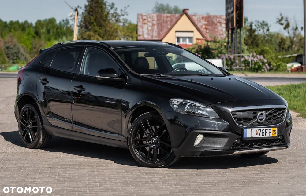 Volvo V40 Cross Country D4 Summum - 1