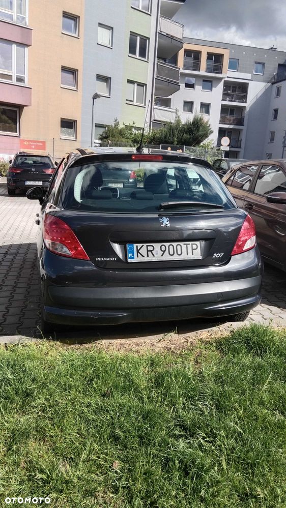 Peugeot 207 - 3