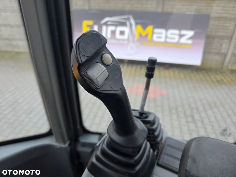 Volvo L30B-ZX, 2013 ROK, ŁYŻKA OTWIERANA + WIDŁY - 30