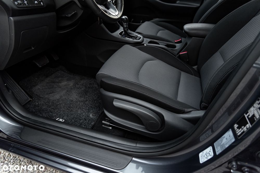 Hyundai i30 1.4 T-GDI DCT Premium - 19