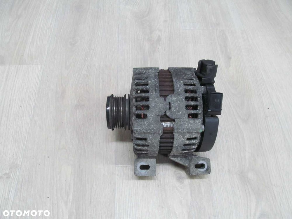 VOLVO S40 C70 2.4 B 2.5 T5 FORD ALTERNATOR 30773111 0121615014 - 1