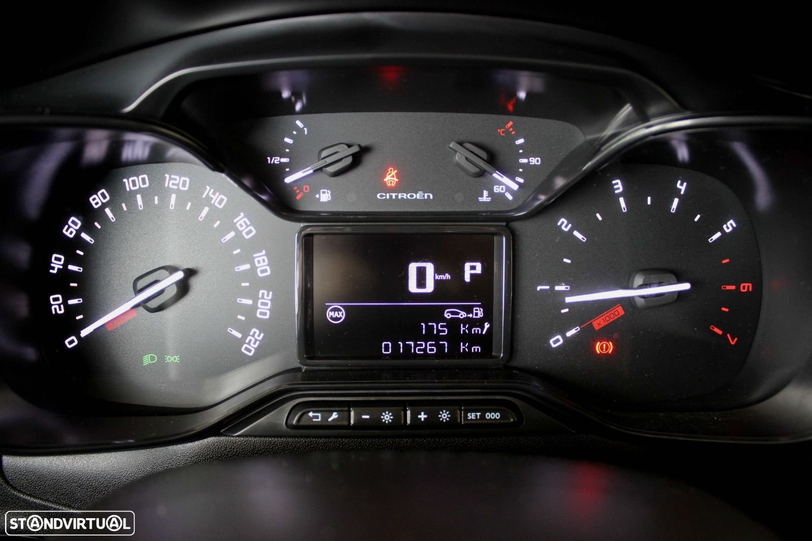 Citroën C3 1.2 PureTech Shine EAT6 - 11