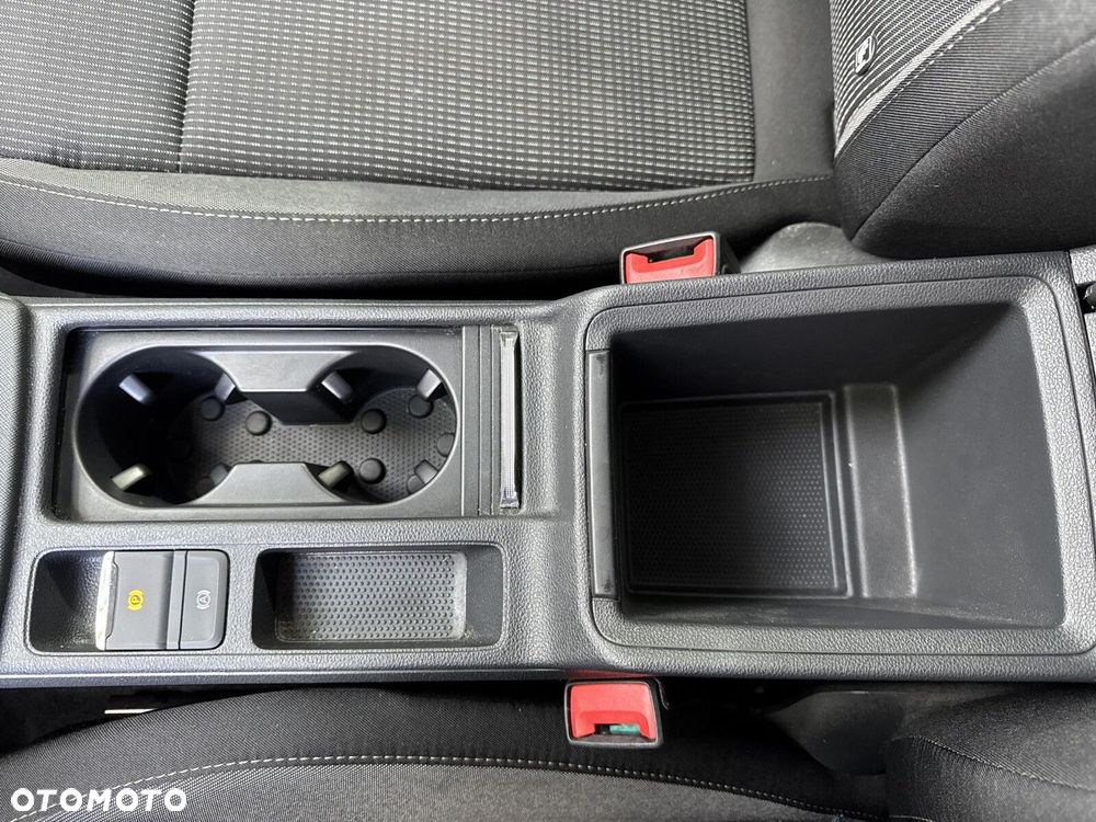 Skoda Octavia 2.0 TDI Ambition DSG - 28