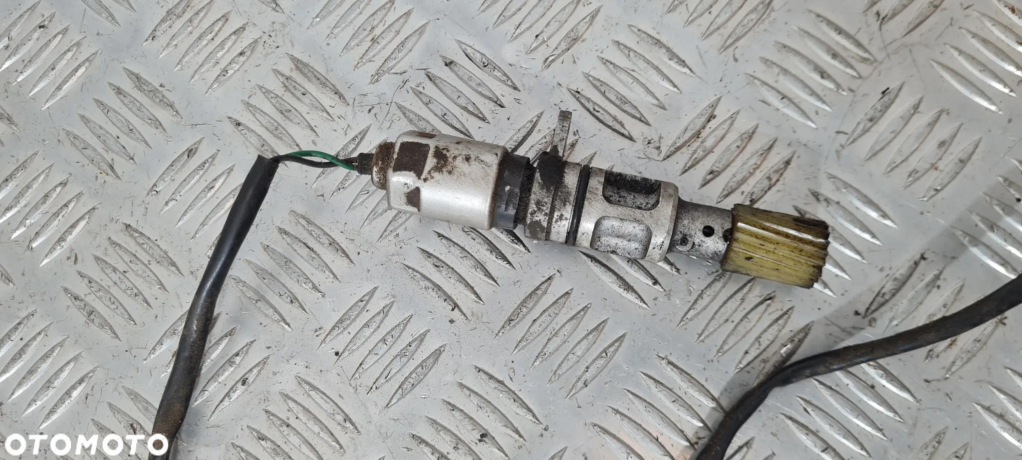 Nissan Patrol Y60 Ślimak Impulsator Czujnik Prędkości - 3